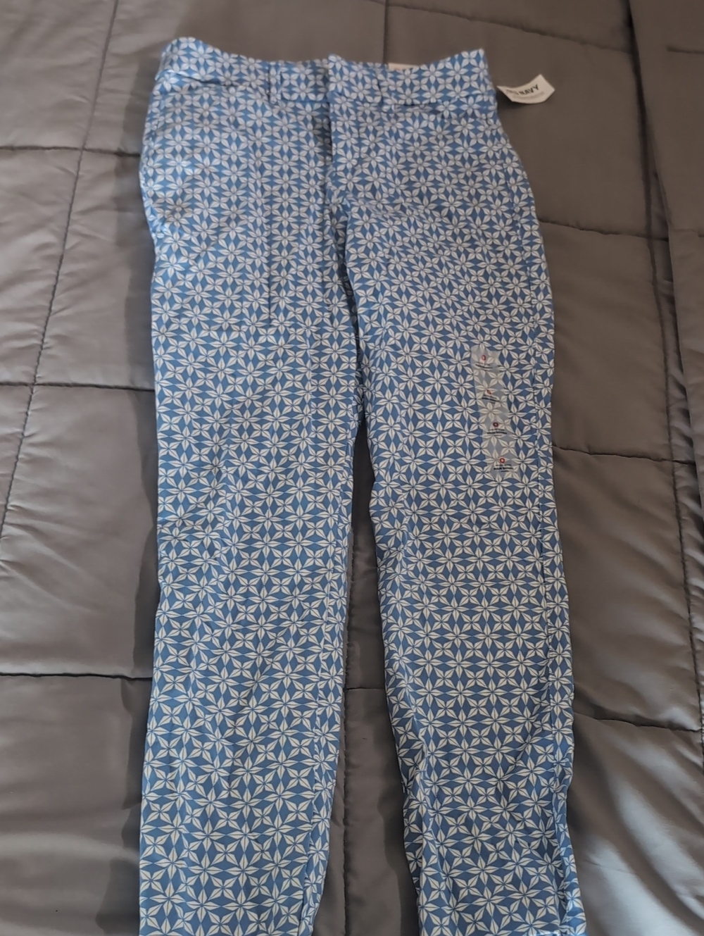 Old Navy Blue and White Geometric Leggings